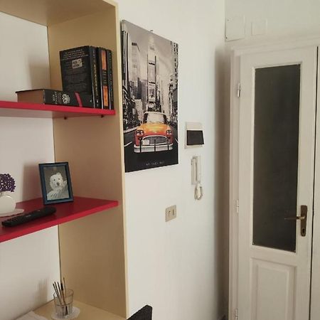 Ferienwohnung Naviglio51Bocconi Mailand Exterior foto